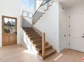 3662 Stoner Avenue, Los Angeles CA 90066