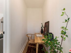 1221 5th Avenue 4, Los Angeles CA 90019