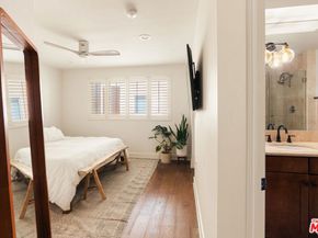 3965 Moore Street 104, Los Angeles CA 90066