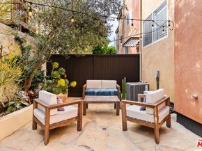 3965 Moore Street 104, Los Angeles CA 90066