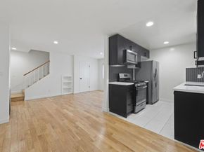 1807 Oak Street, Santa Monica CA 90405