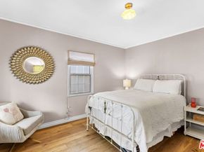 2030 S Redondo Boulevard, Los Angeles CA 90016