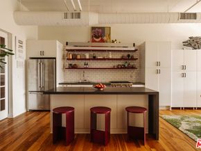 1645 Vine Street 511, Los Angeles CA 90028