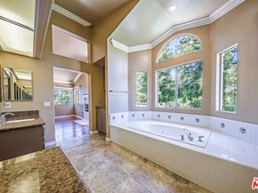 7721 Atron Avenue, West Hills CA 91304