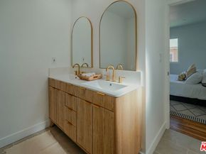 1440 W 91st Place, Los Angeles CA 90047