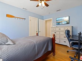 1117 Viscano Drive, Glendale CA 91207