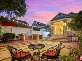 1117 Viscano Drive, Glendale CA 91207