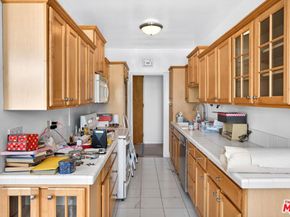 901 10th Street 307, Santa Monica CA 90403