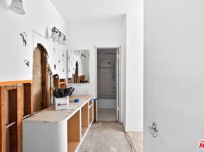 901 10th Street 307, Santa Monica CA 90403