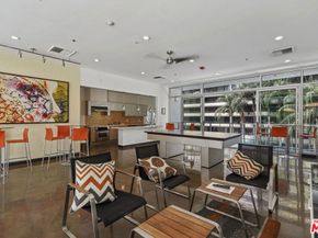 645 W 9th Street 715, Los Angeles CA 90015