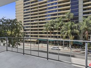 645 W 9th Street 715, Los Angeles CA 90015