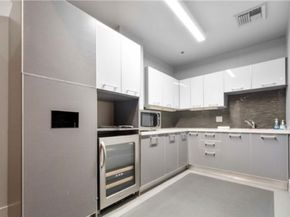 645 W 9th Street 715, Los Angeles CA 90015