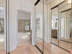 1522 S Saltair Avenue 101, Los Angeles CA 90025