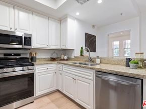 1522 S Saltair Avenue 101, Los Angeles CA 90025