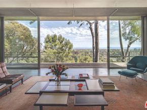 901 Kenter Way, Los Angeles CA 90049