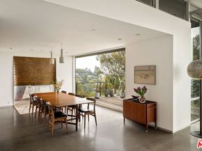901 Kenter Way, Los Angeles CA 90049