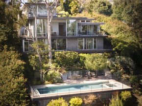 901 Kenter Way, Los Angeles CA 90049