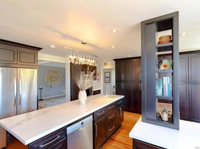 2590 Caminito Porthcawl, La Jolla CA 92037