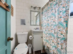 2282 Congress St, San Diego CA 92110