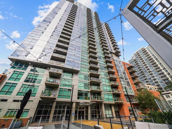 800 The Mark Ln 504, San Diego CA 92101