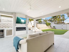 1432 Santa Rosa St, Oceanside CA 92058