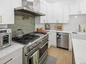 835 D Avenue 5, Coronado CA 92118