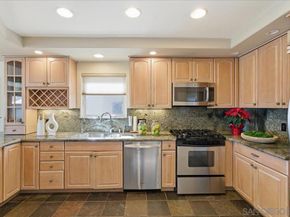 3634 Crown Point Dr, San Diego CA 92109