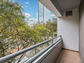 206 Park Blvd 307, San Diego CA 92101