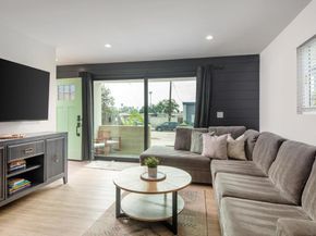 2138 2140 Reed Ave, San Diego CA 92109