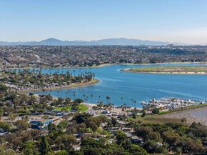 2138 Reed Ave, San Diego CA 92109