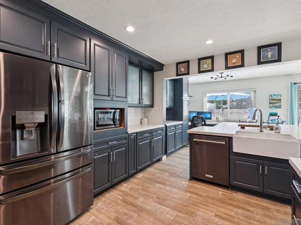 6574 Corte Cisco, Carlsbad CA 92009