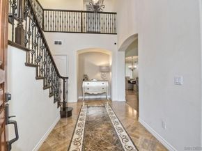 993 Hawthorne Creek Dr, Chula Vista CA 91914