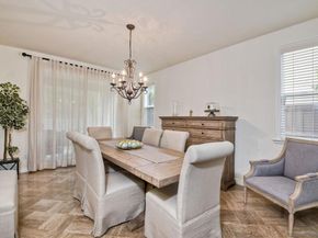 993 Hawthorne Creek Dr, Chula Vista CA 91914