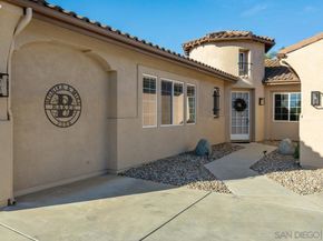 26025 Jack Rabbit Acres, Escondido CA 92026