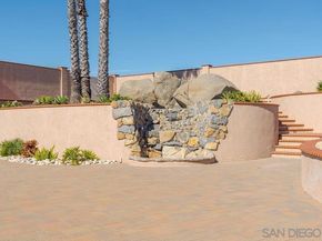 672 Chateau Place, Escondido CA 92029