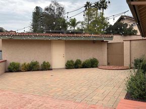 672 Chateau Place, Escondido CA 92029