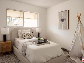 9761 Via Pavia, Burbank CA 91504