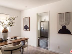 9761 Via Pavia, Burbank CA 91504