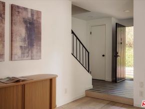9761 Via Pavia, Burbank CA 91504