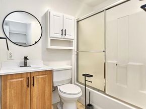 1115 S Mariposa Avenue, Los Angeles CA 90006