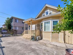 1115 S Mariposa Avenue, Los Angeles CA 90006