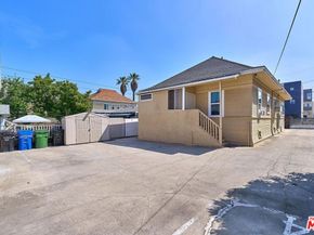 1115 S Mariposa Avenue, Los Angeles CA 90006