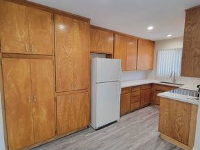 14525 Albers Street, Sherman Oaks CA 91411