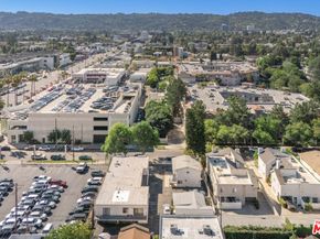 14525 Albers Street, Sherman Oaks CA 91411