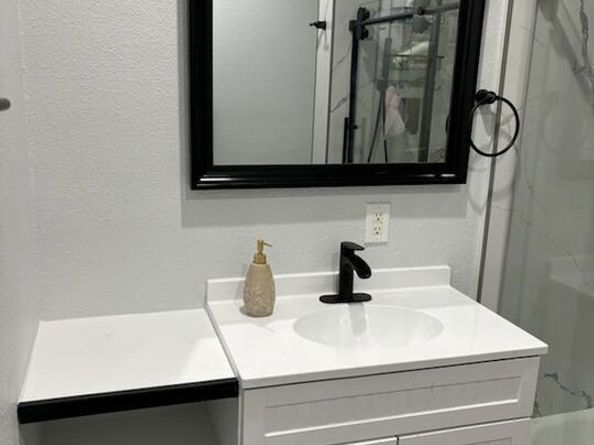 3722 S MAPLE Avenue, Los Angeles CA 90011