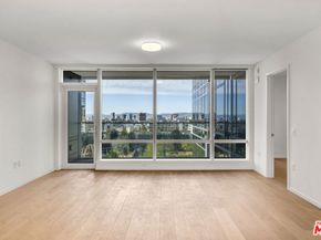 877 Francisco Street 1616, Los Angeles CA 90017