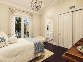 361 N Bowling Green Way, Los Angeles CA 90049