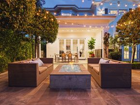 361 N Bowling Green Way, Los Angeles CA 90049