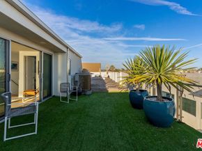 5205 Ocean Front Walk 301, Marina Del Rey CA 90292