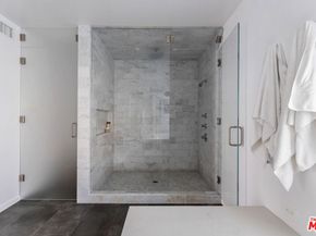 5205 Ocean Front Walk 301, Marina Del Rey CA 90292